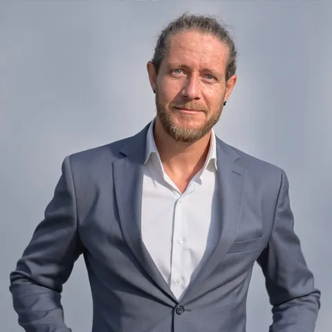 Arno van Zyl, founder of The AI Crucible